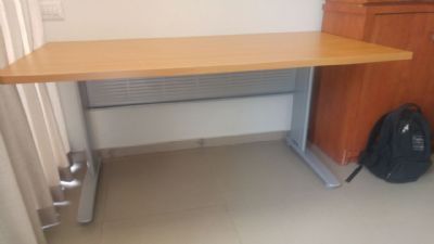 חברת עצ-בעות בעלת ניסיון רב בייצור שולחן משרד בהתאמה אישית אל המשרד החדש שלכם. שולחן משרדי בהתאמה אישית מעץ או בשילוב חומרים מתכת עץ זכוכית...